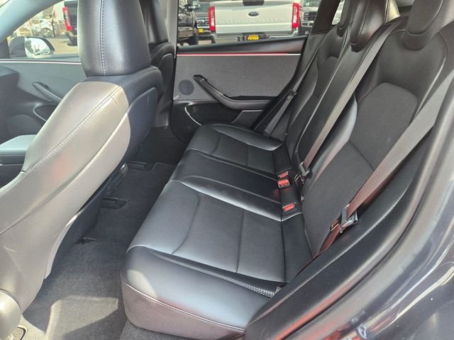 Used 2025  Tesla  image 10