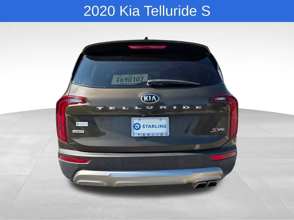 Used 2020 Green Kia S image 8