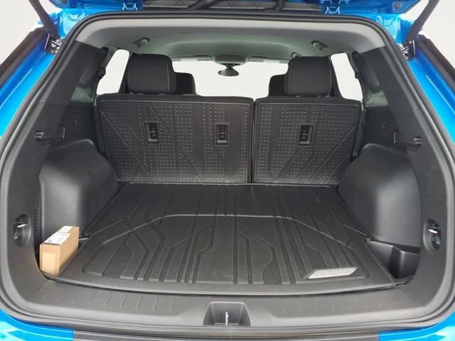 New 2026 Riptide Blue Metallic Chevrolet 2LT image 18