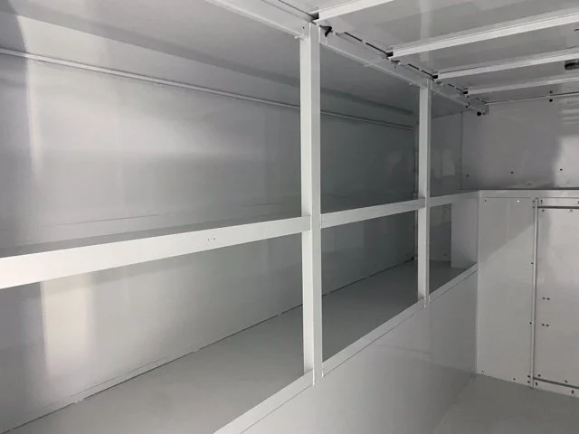 New 2025 Oxford White Ford E-350 SRW image 29