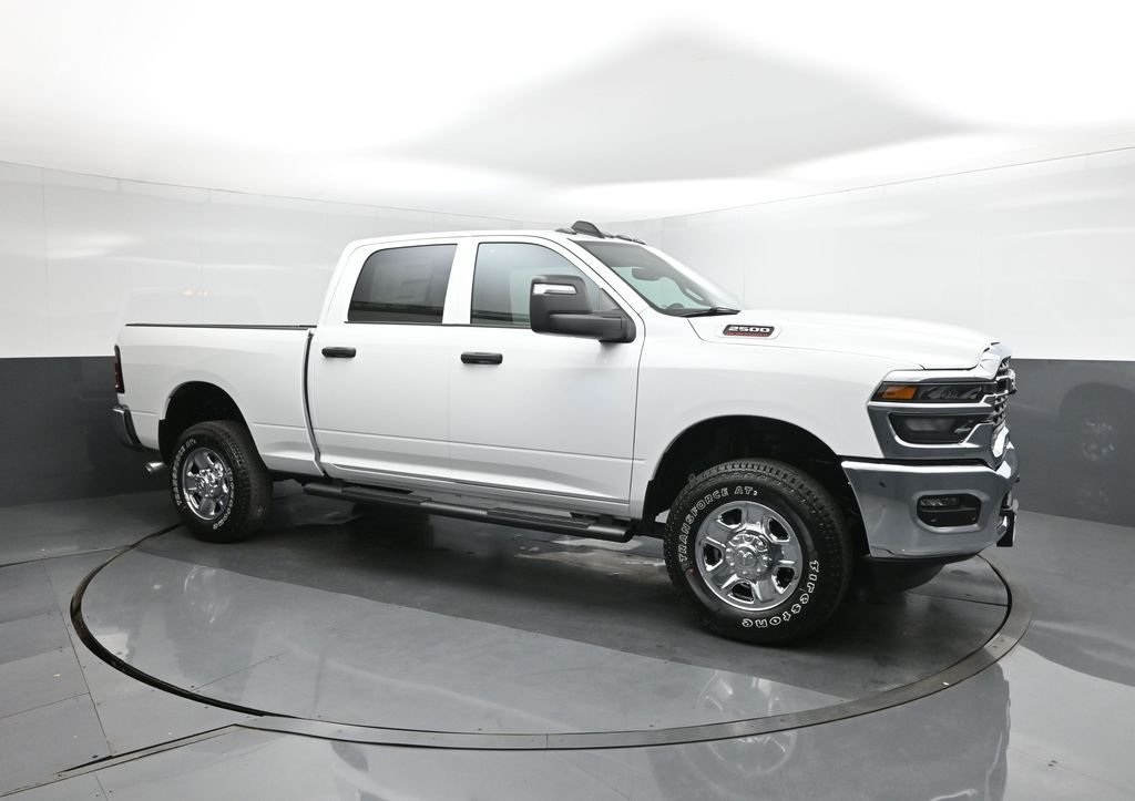 New 2026 Bright White Clearcoat RAM Tradesman image 17