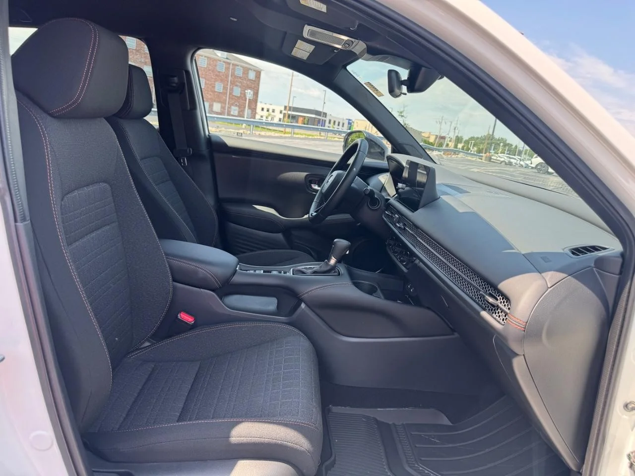 2026 Honda HR-V Sport - Photo 17