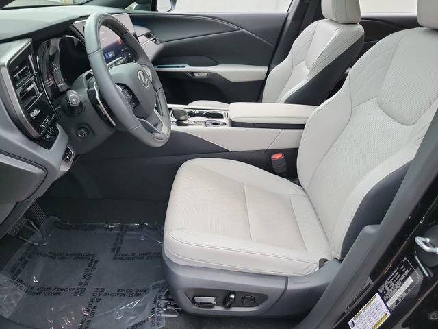 Used 2025 Black Lexus 350 Premium Plus image 18