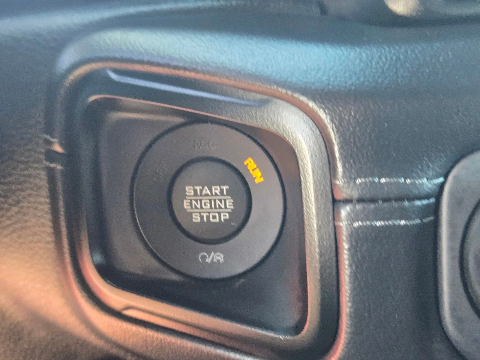 Used 2025 Firecracker Red Clearcoat Jeep Sahara 4xe image 24