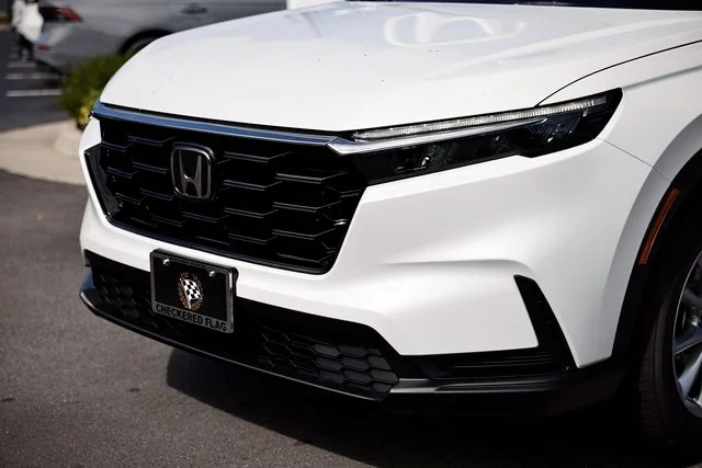New 2027 Platinum White Honda EX image 3