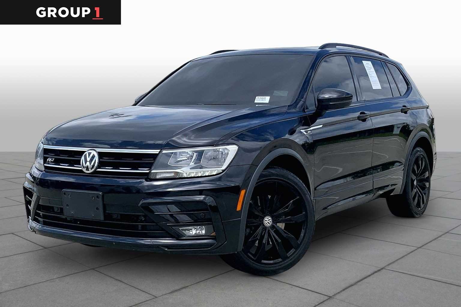 2020 Volkswagen Tiguan 2.0T SE R-Line Black's photo