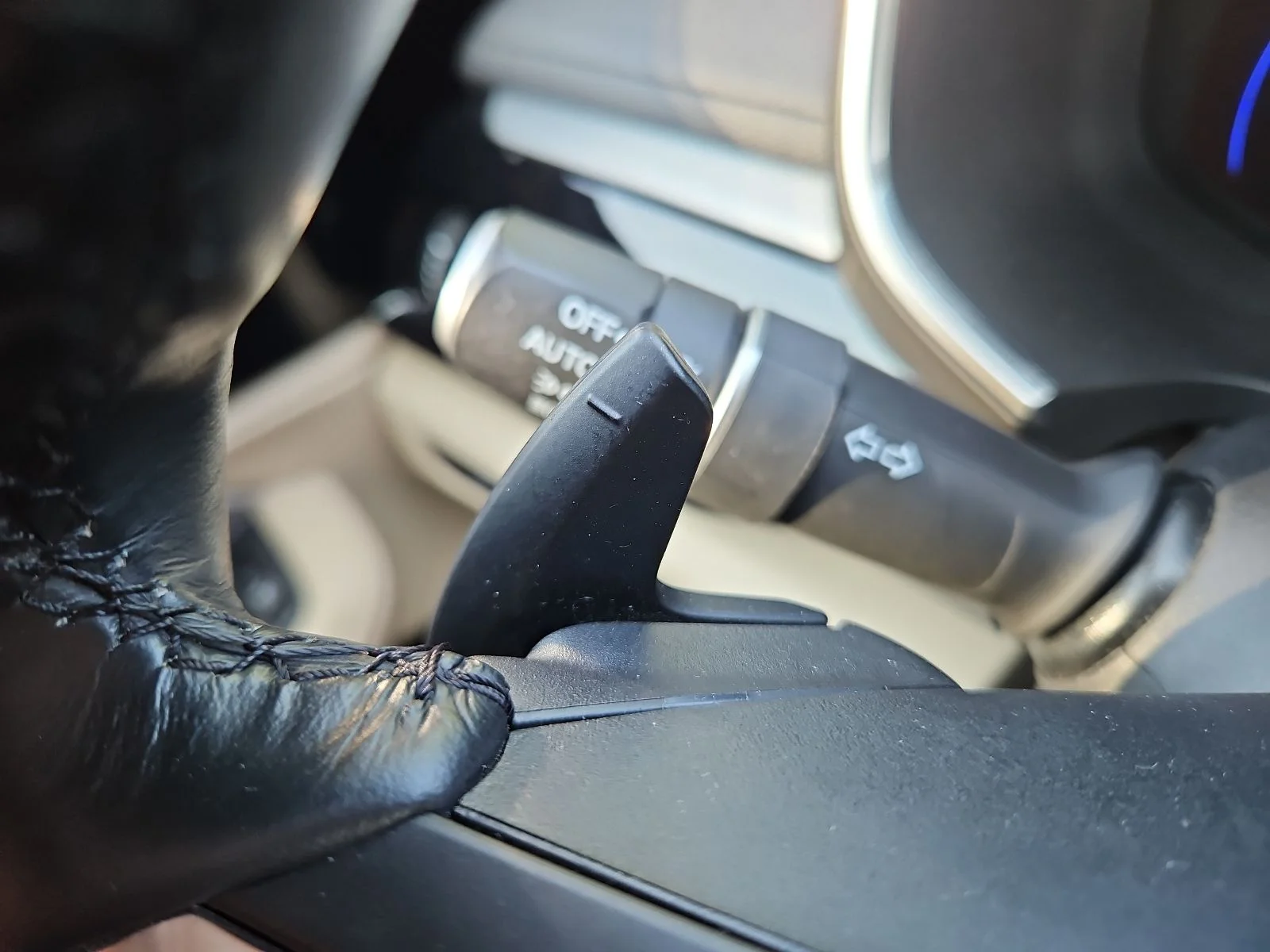 Used 2023  Acura 3.5L image 47