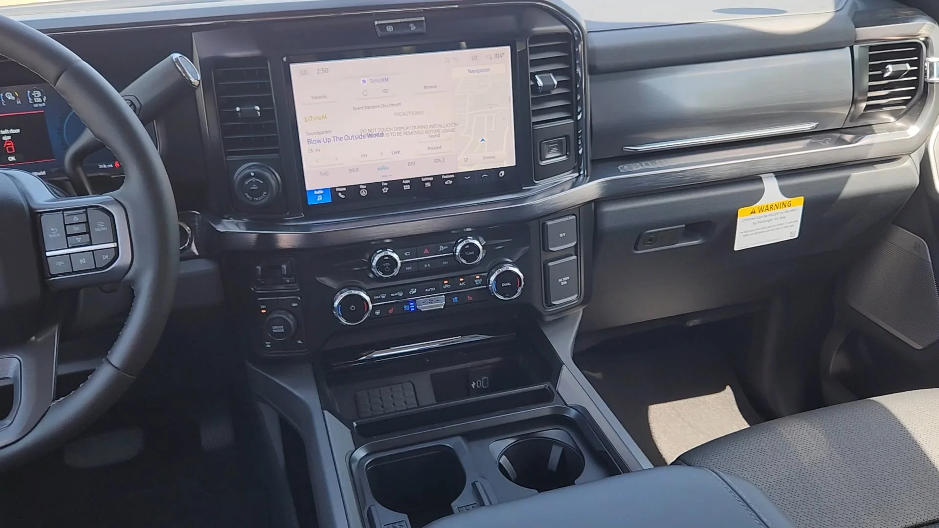 New 2026 Carbonized Gray Metallic Ford LARIAT image 19