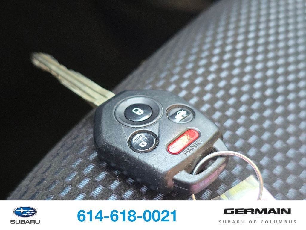 Used 2018 Blue Subaru 2.5i Premium image 34