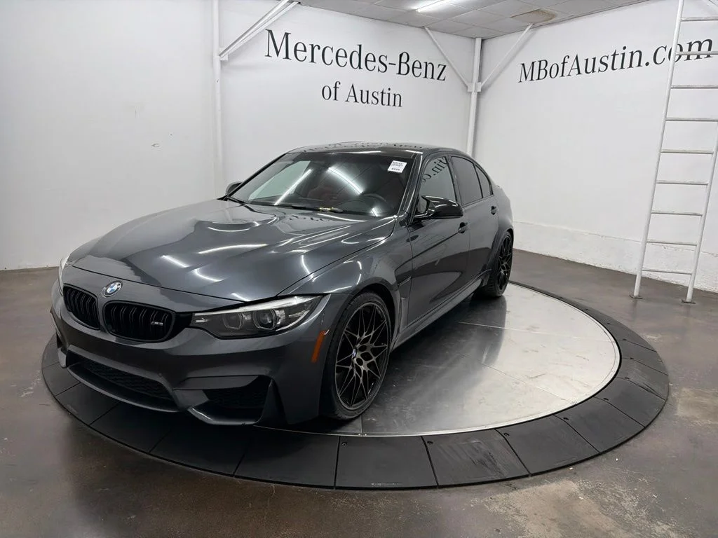 Used 2018 Gray BMW Base image 3