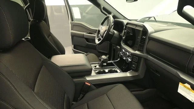 New 2026 Silver Ford XLT image 18