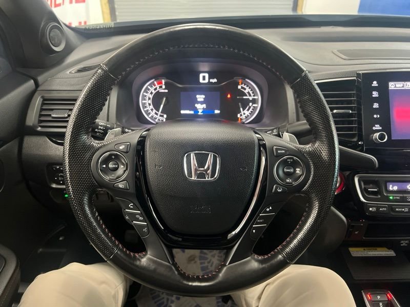 Used 2023  Honda Black Edition image 24