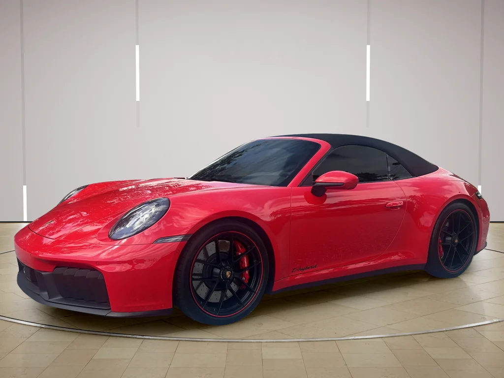 2026 Porsche 911 Carrera 4 GTS