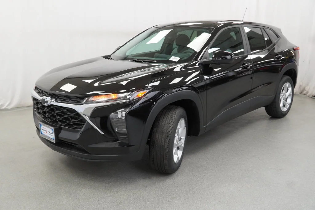 New 2026 Mosaic Black Metallic Chevrolet LS image 19