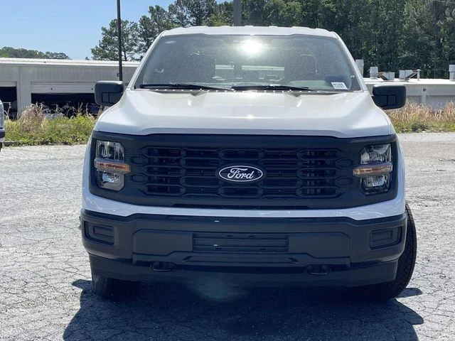 New 2026 Oxford White Ford XL image 6