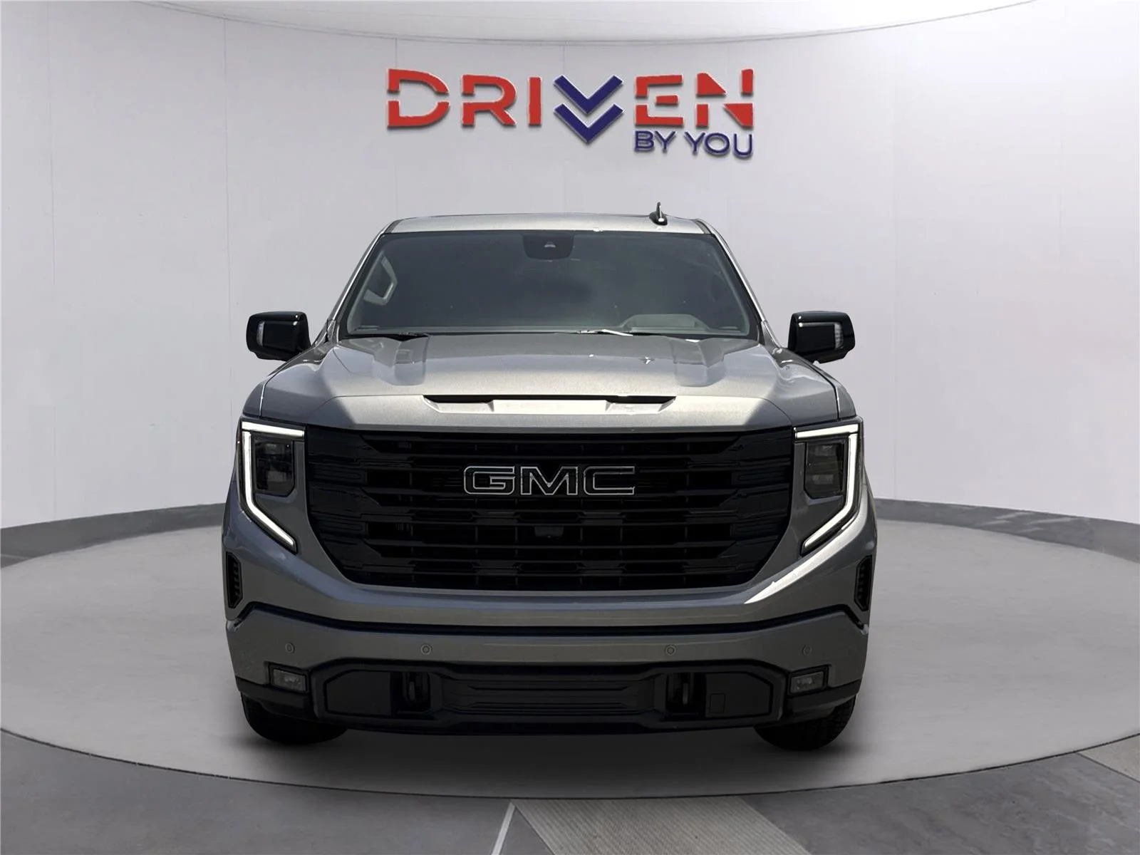 New 2026 Sterling Metallic GMC Elevation image 9