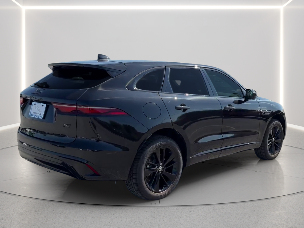 New 2026 Santorini Black Jaguar P250 R-Dynamic S image 5