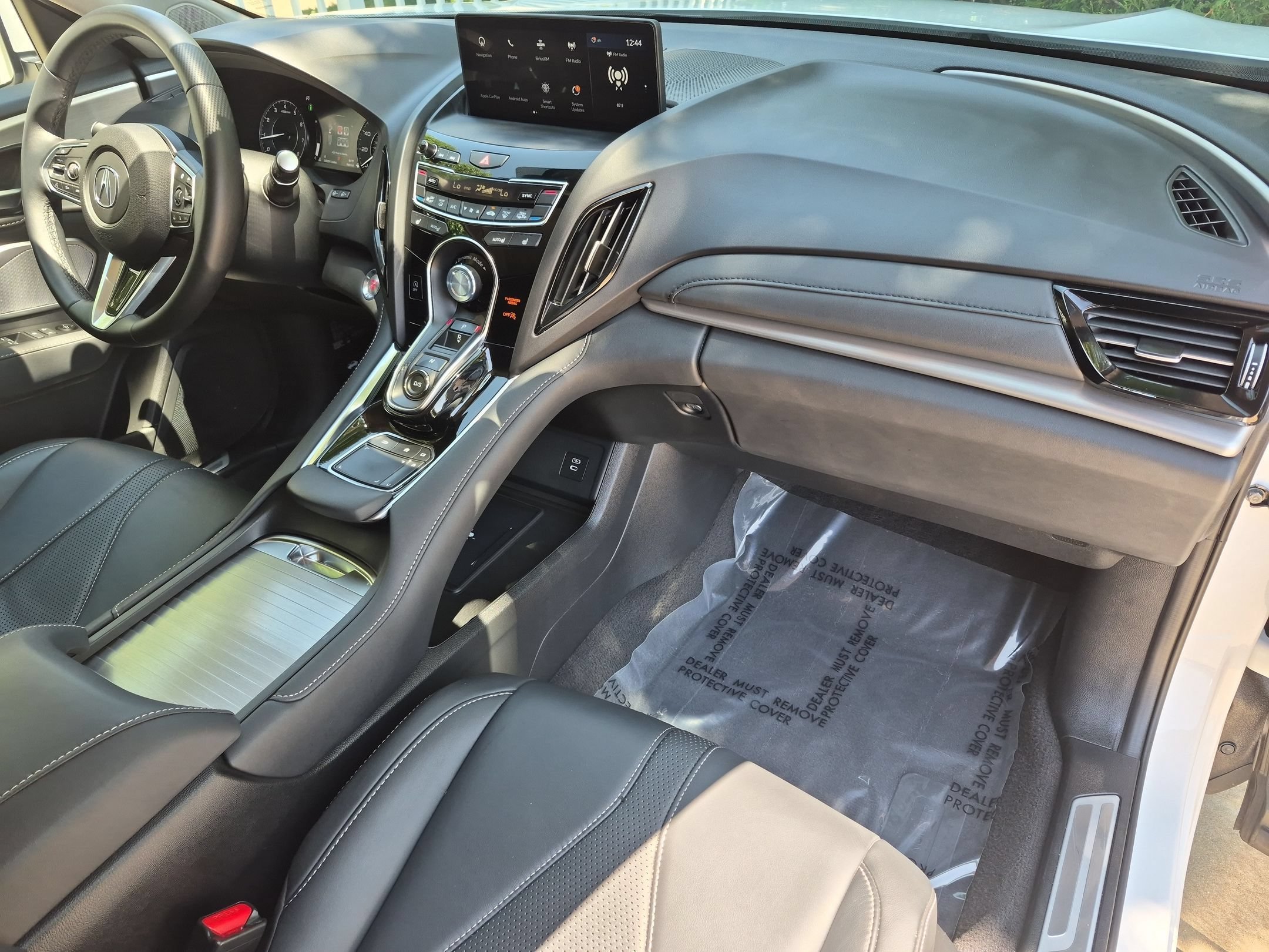 Used 2023 White Acura w/Technology Package image 33