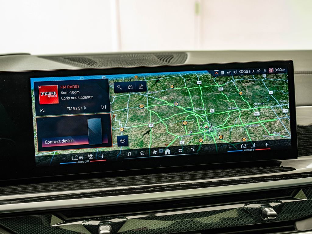 Used 2025 Black Sapphire Metallic BMW xDrive40i image 23