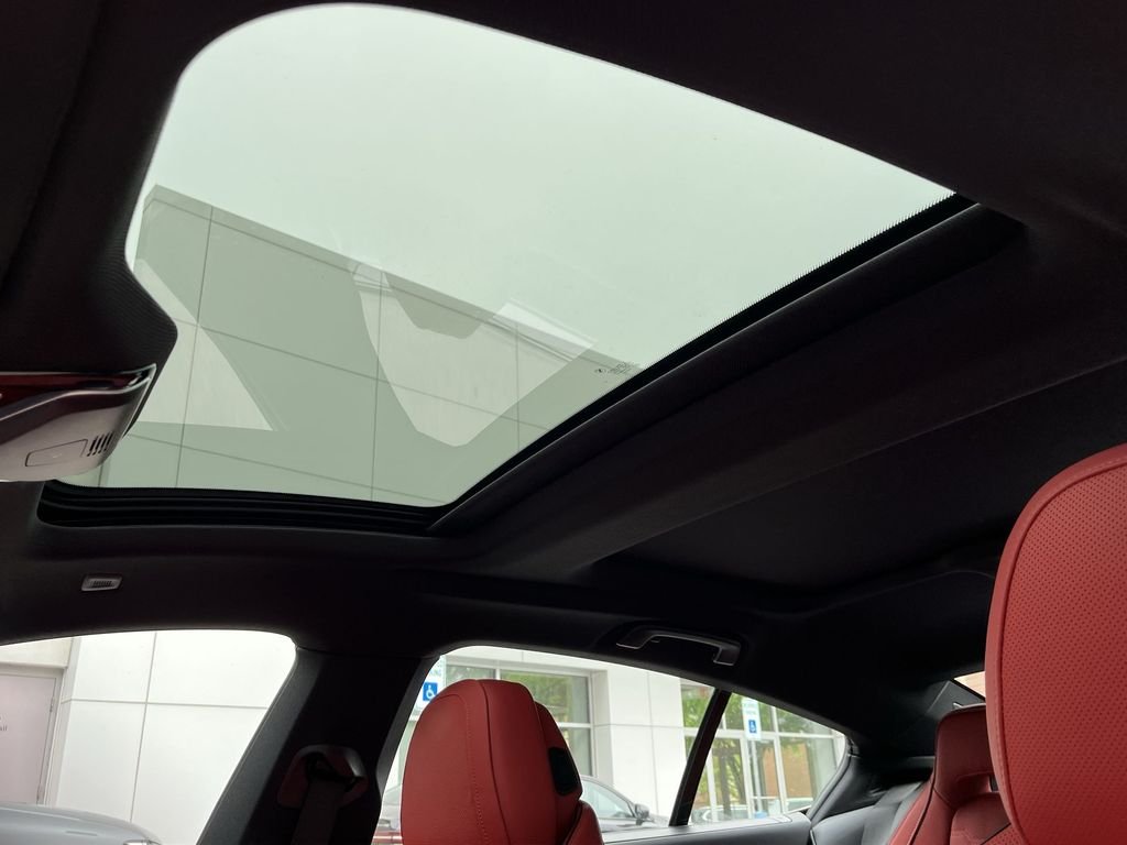 2026 BMW 8 Series 840i - Photo 22