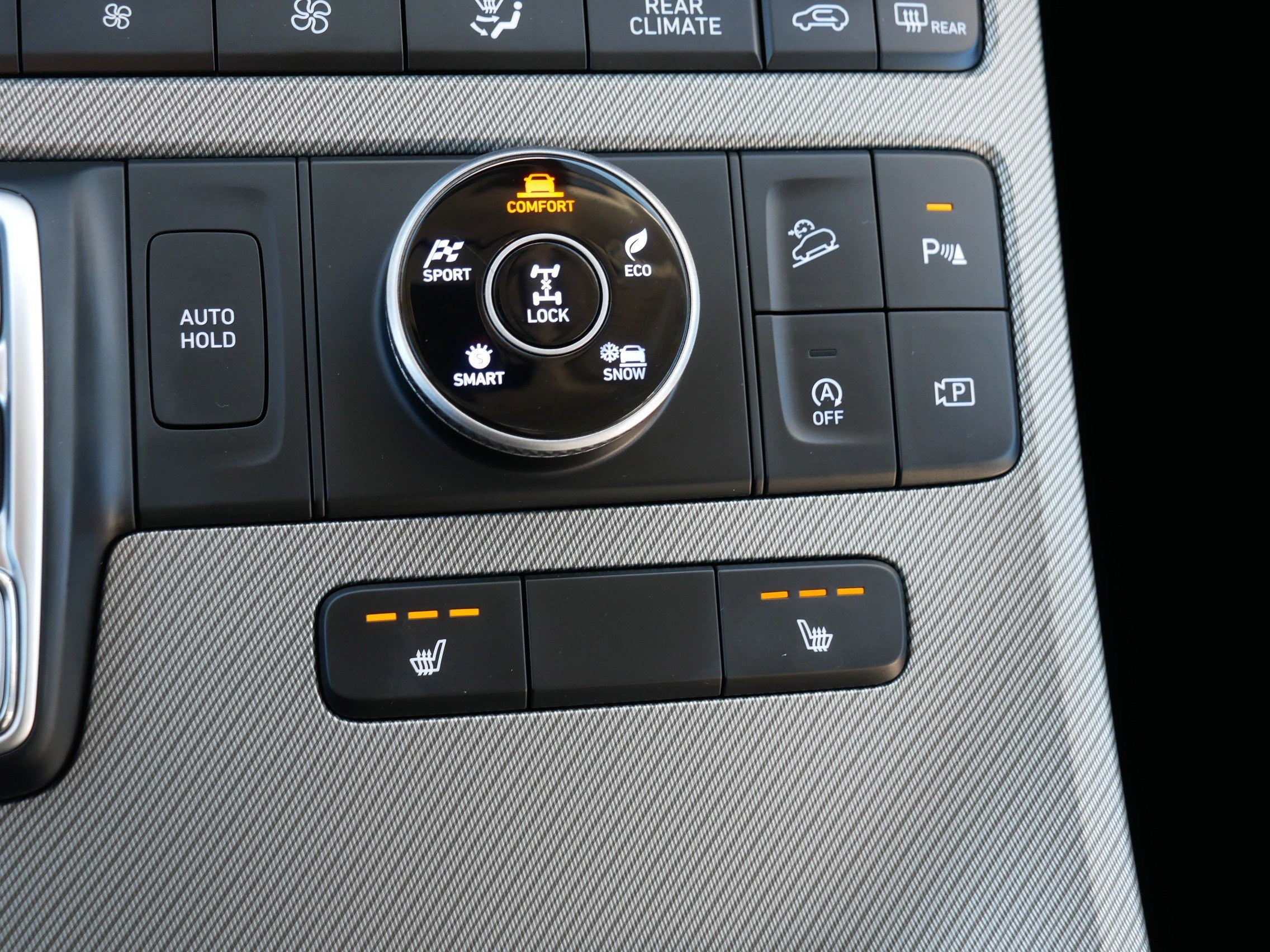 Certified Used 2025 Typhoon Silver Hyundai SEL image 28