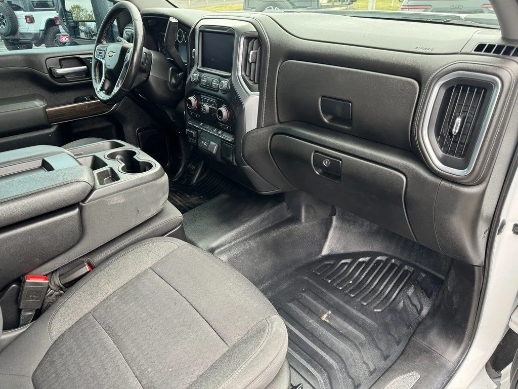 2022 Chevrolet Silverado 3500HD LT - Photo 29