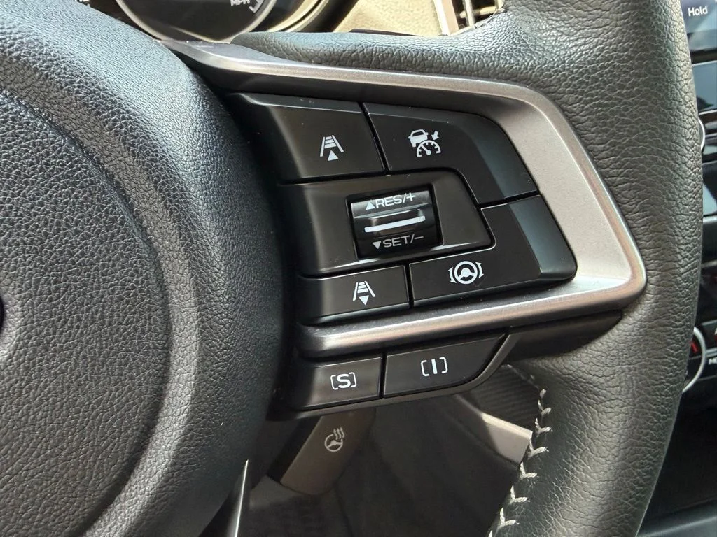 Used 2022 Black Subaru Limited image 18