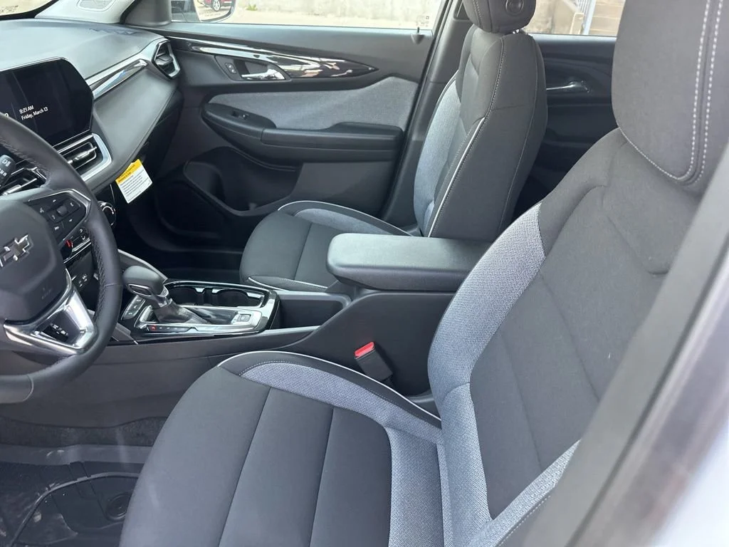 New 2026 Summit White Chevrolet LT image 2