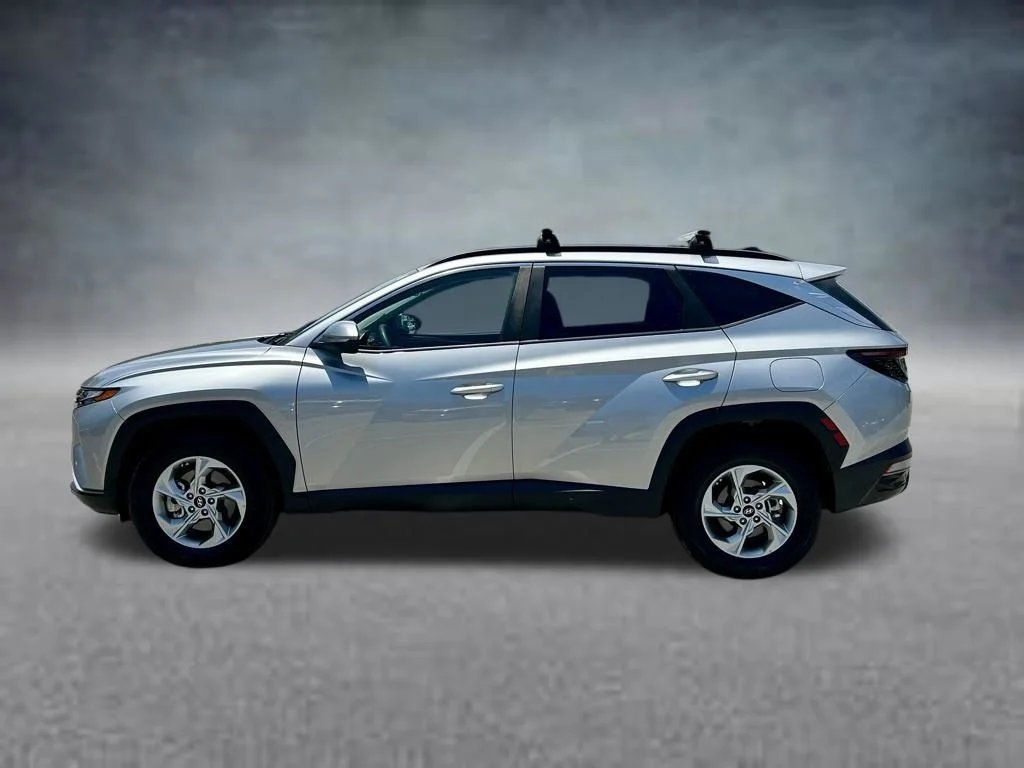 Used 2023 Shimmering Silver Hyundai SEL image 9