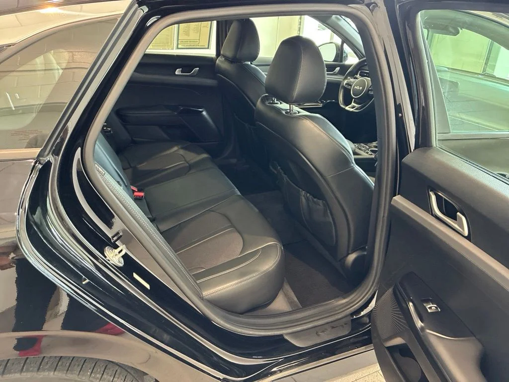 Used 2022 Black Kia GT-Line image 42