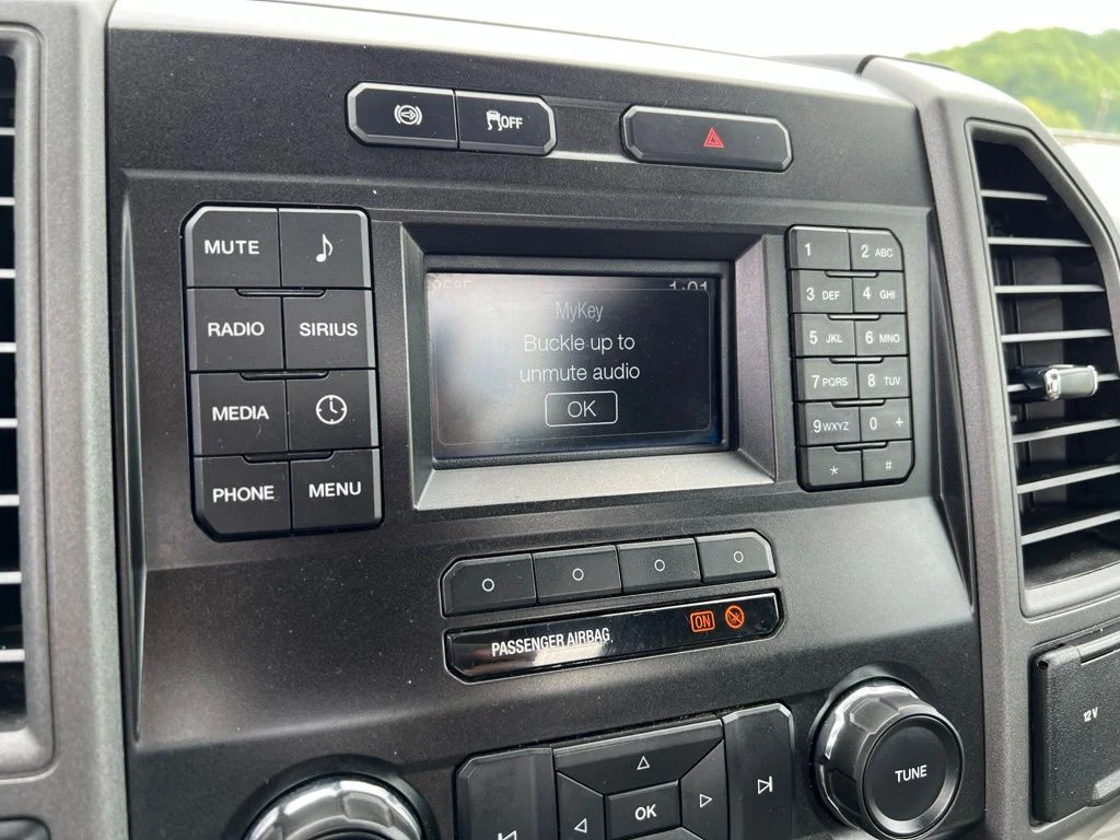 2019 Ford F-550 Super Duty Chassis Cab XL - Photo 26
