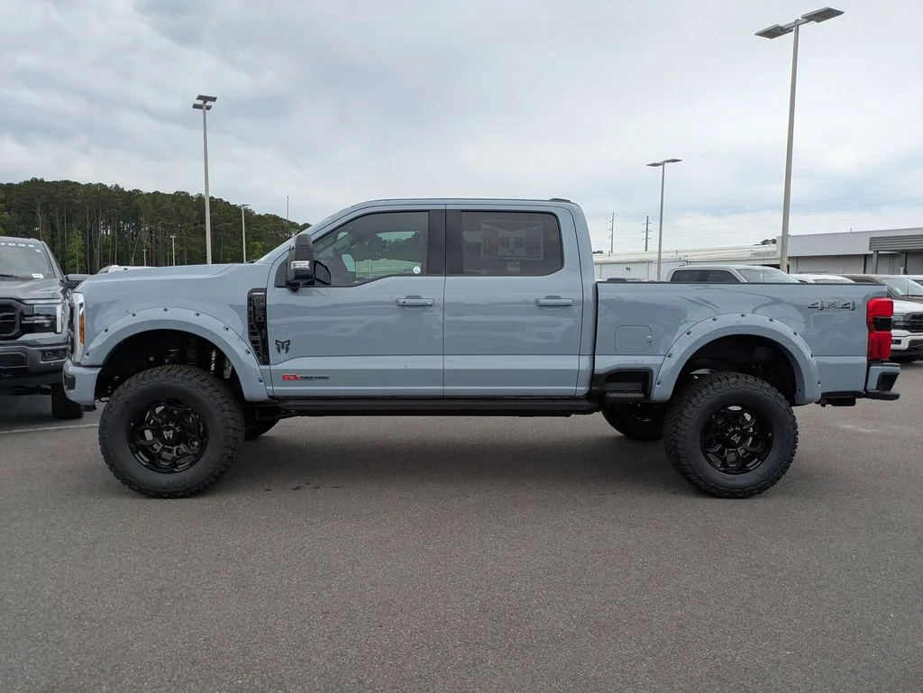 New 2026 Glacier Gray Metallic Tri-Coat Ford Lariat image 7