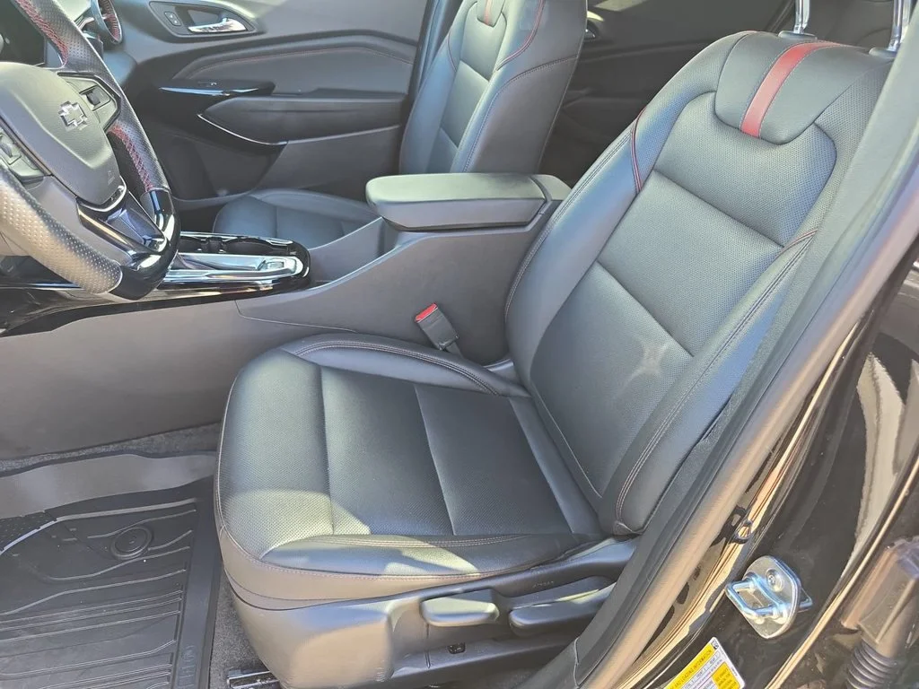 2025 Chevrolet Trax RS - Photo 20