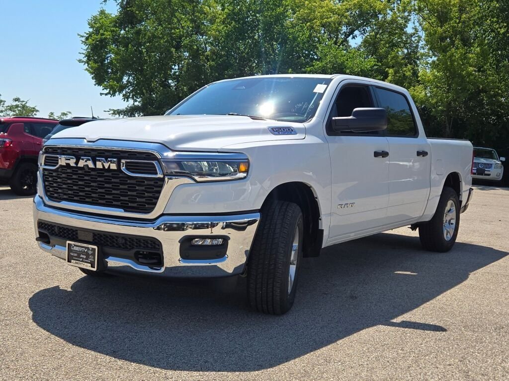 New 2026 Bright White Clear-Coat Exterior Paint RAM Big Horn/Lone Star image 5