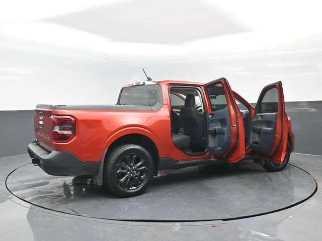 Certified Used 2024 Chili Pepper Red Ford XLT image 27
