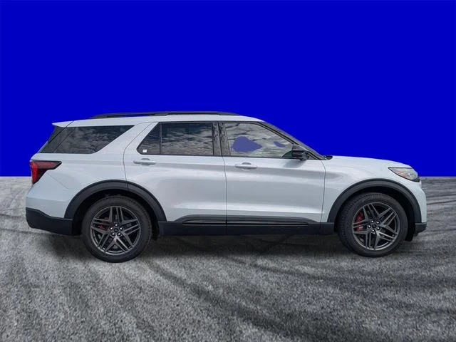 Used 2026 White Ford ST image 3