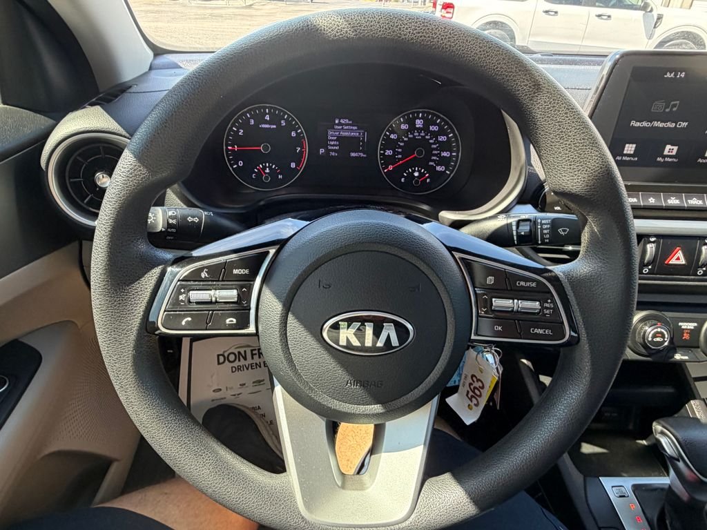 Used 2021 Black Kia LXS image 15