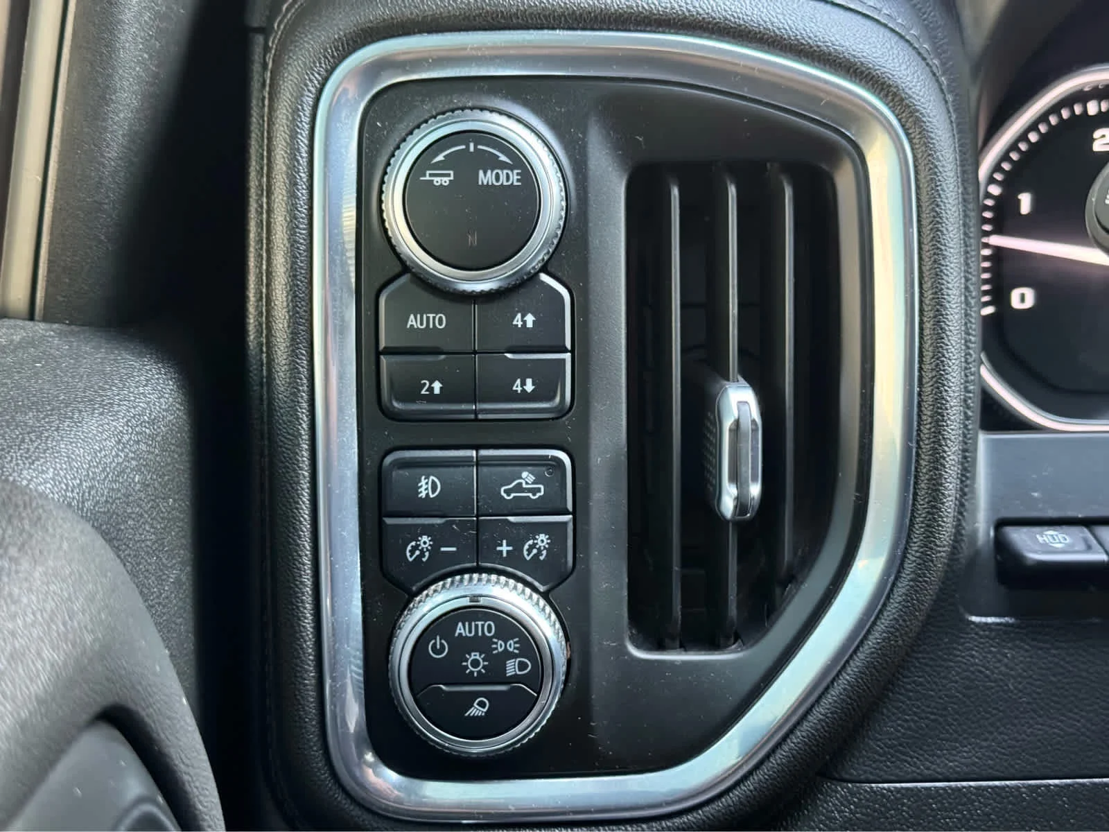 Used 2022 EBONY TWILIGHT METALLIC GMC Denali image 16