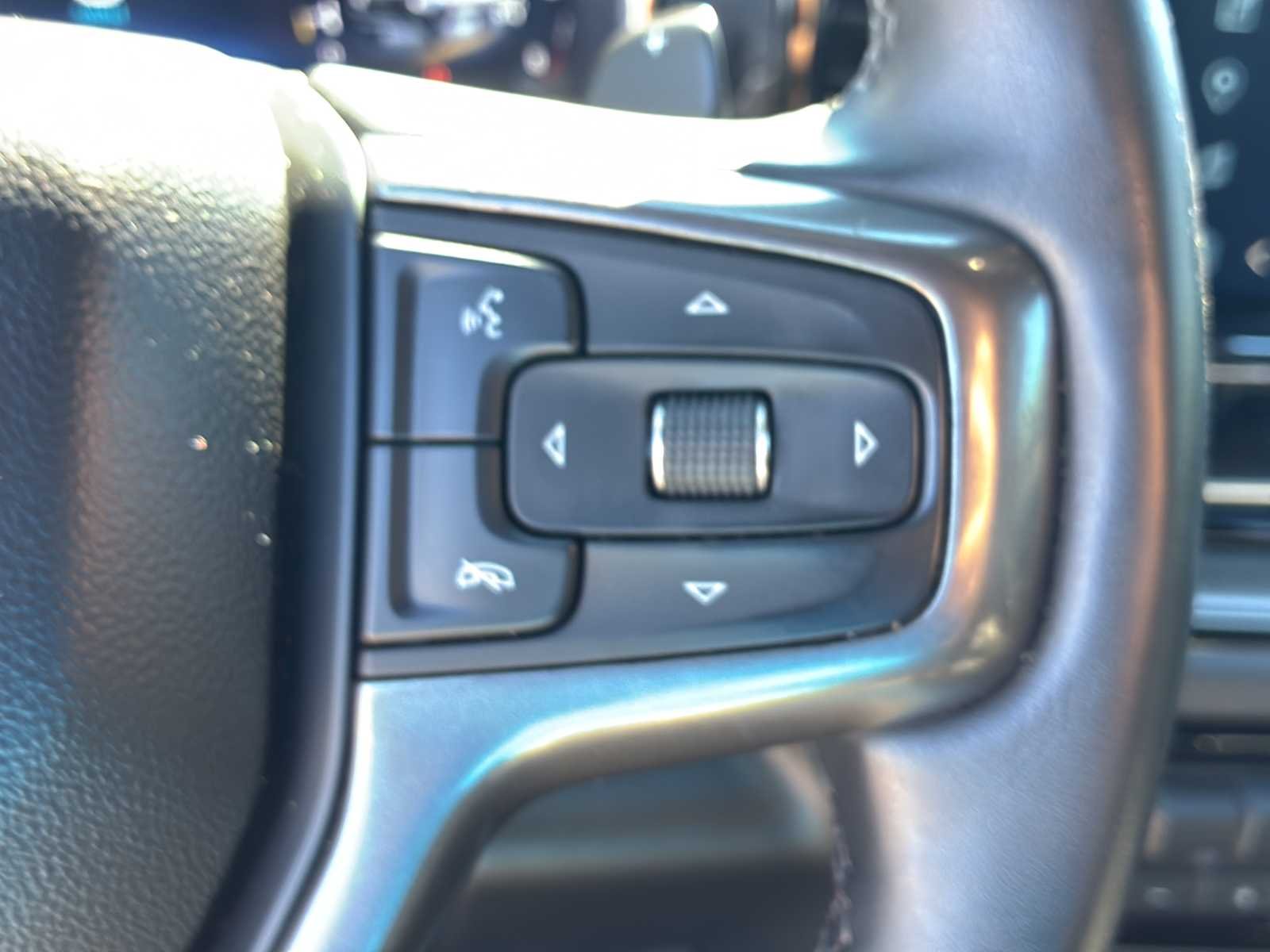 2023 Chevrolet Silverado 1500 ZR2 - Photo 23
