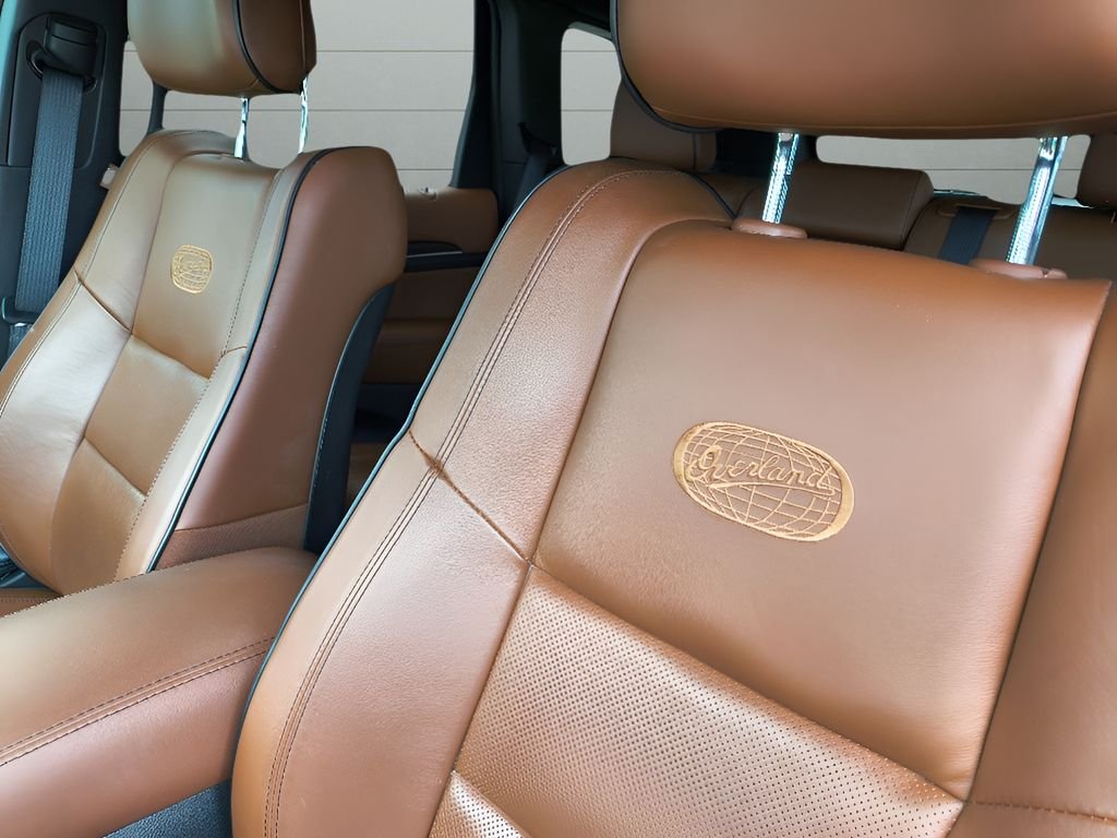 2021 Jeep Grand Cherokee Overland - Photo 14