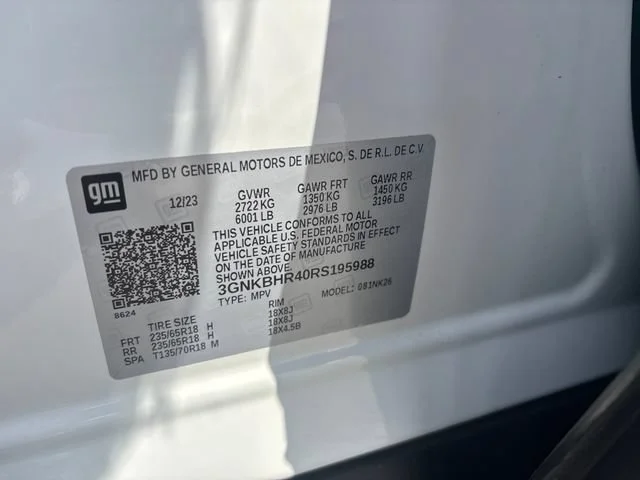 Used 2024 Summit White Chevrolet 2LT image 33
