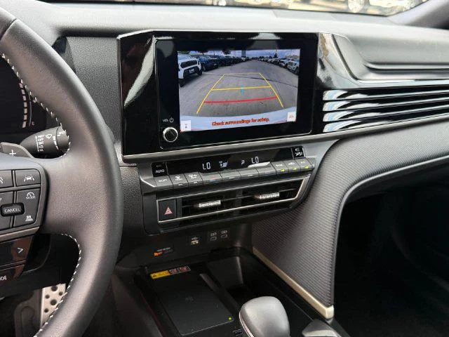Certified Used 2026 ICE CAP Toyota SE image 16