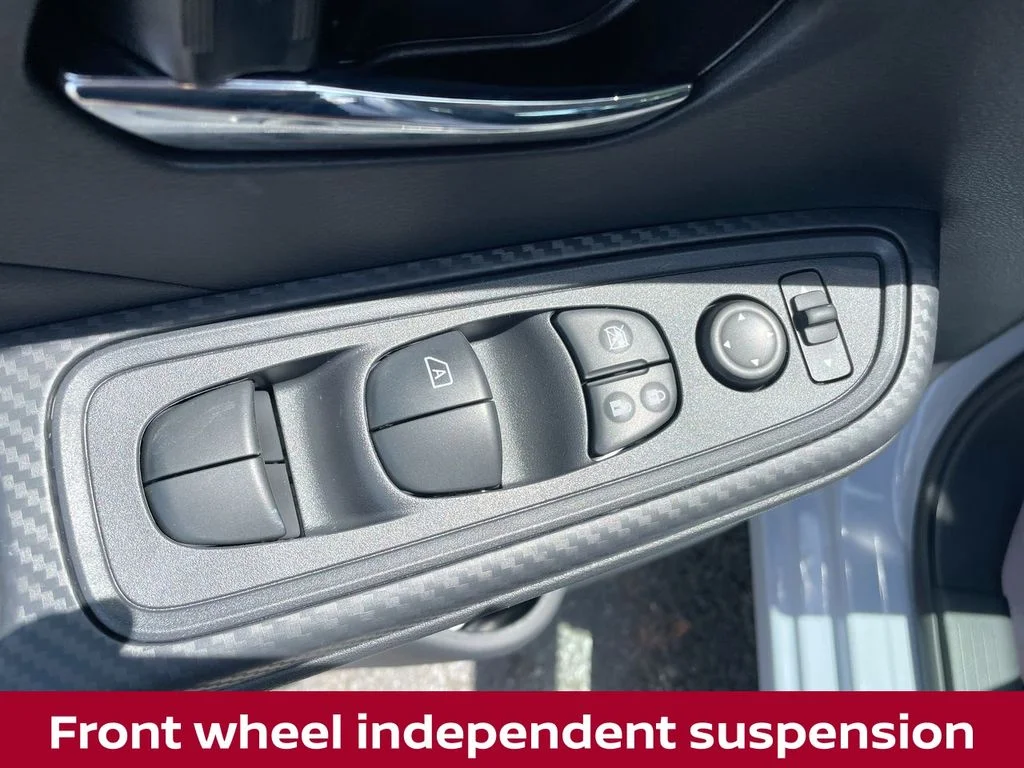 2025 Nissan Versa Sedan SV - Photo 25