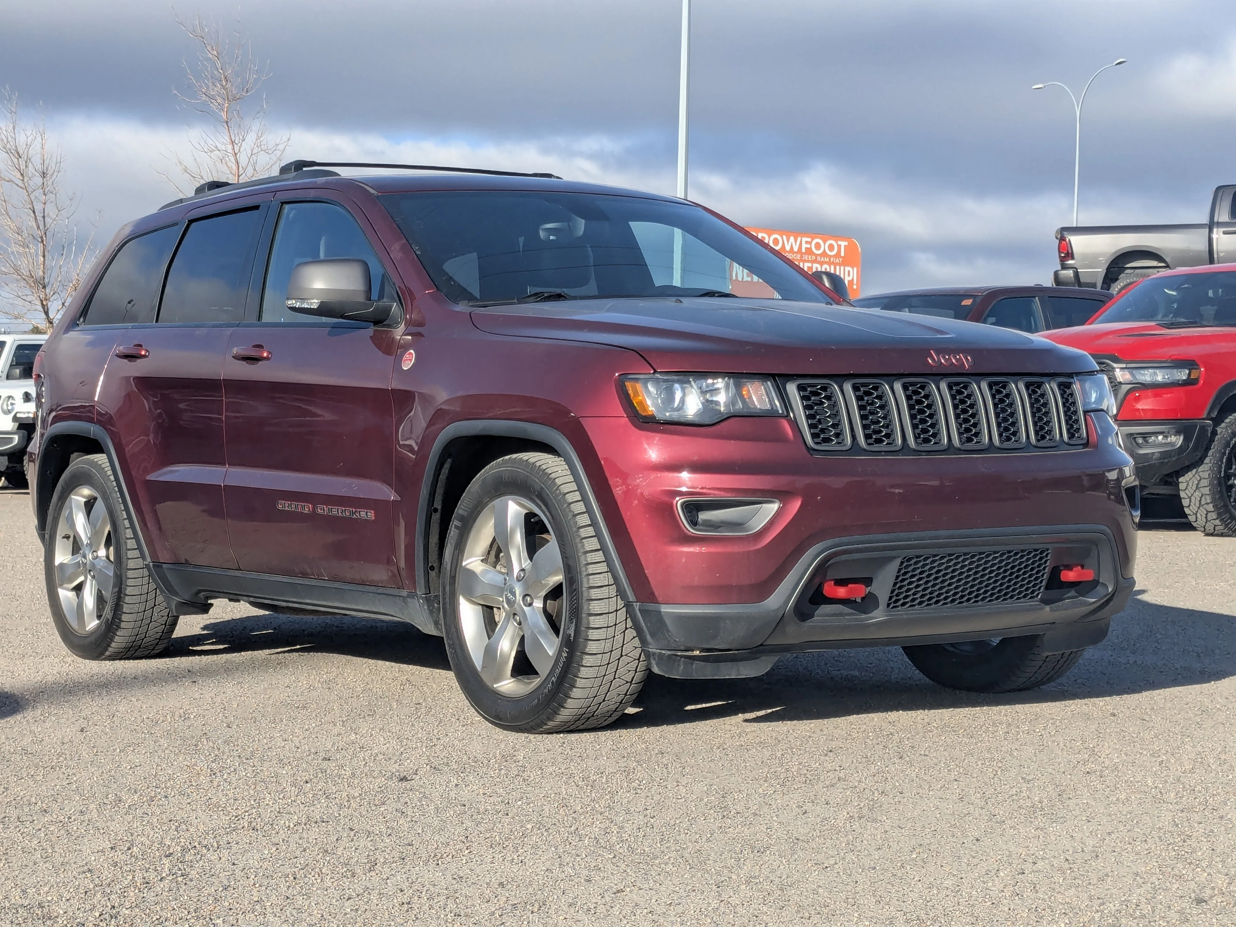 Used 2017 Red Jeep Trailhawk - - Power Sunroof - Uconnect 8.4 Nav - Quadra-Lift Air - 3.6L Pentastar V6 & More image 2