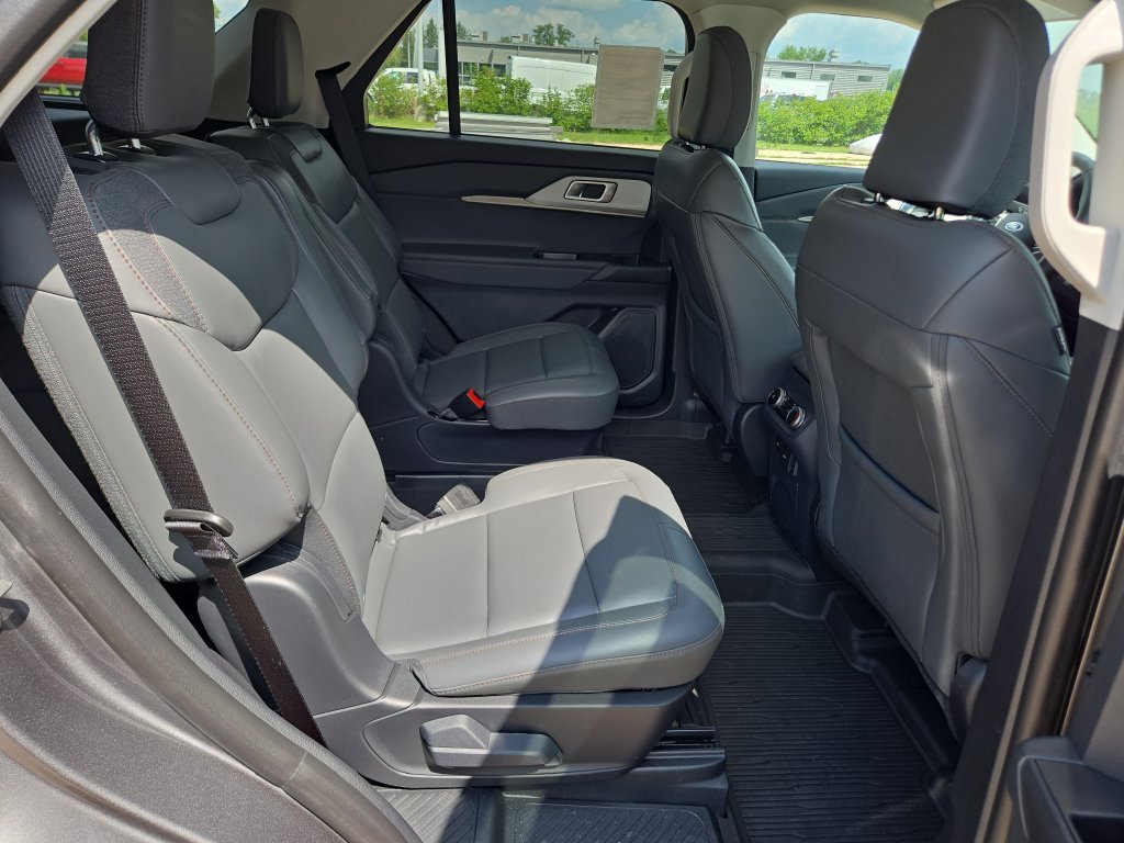 2026 Ford Explorer Active - Photo 20