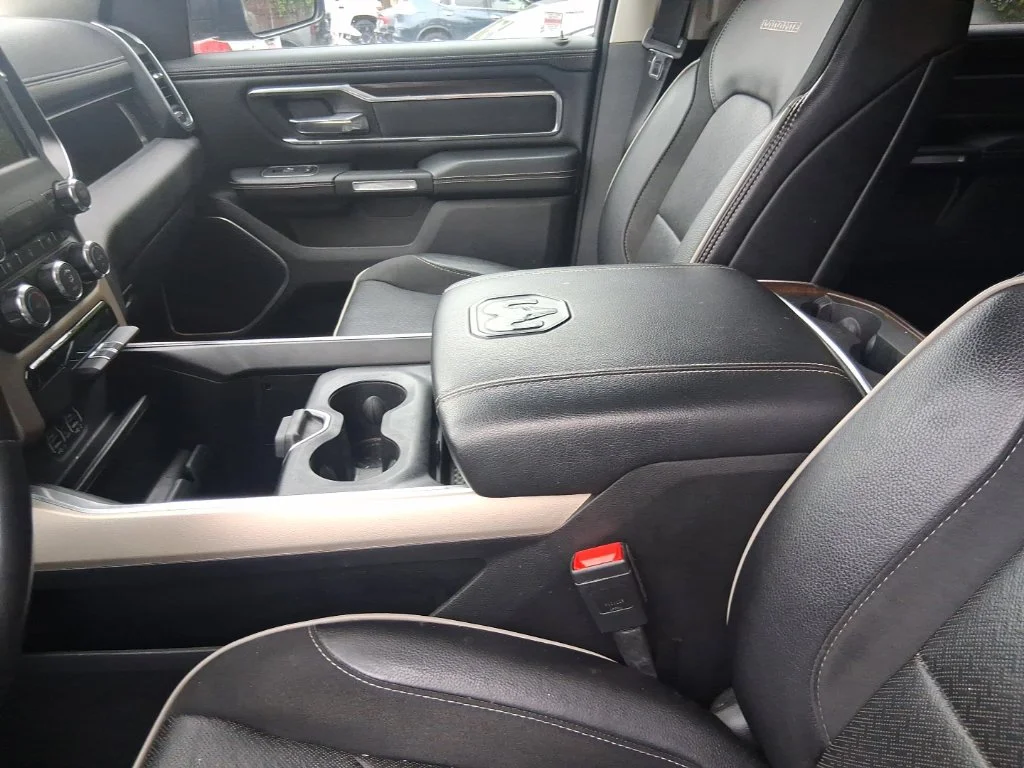 Used 2022 Black Ram Laramie image 13