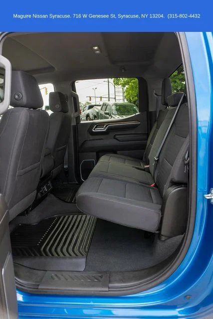 Used 2022 Blue Chevrolet RST image 11