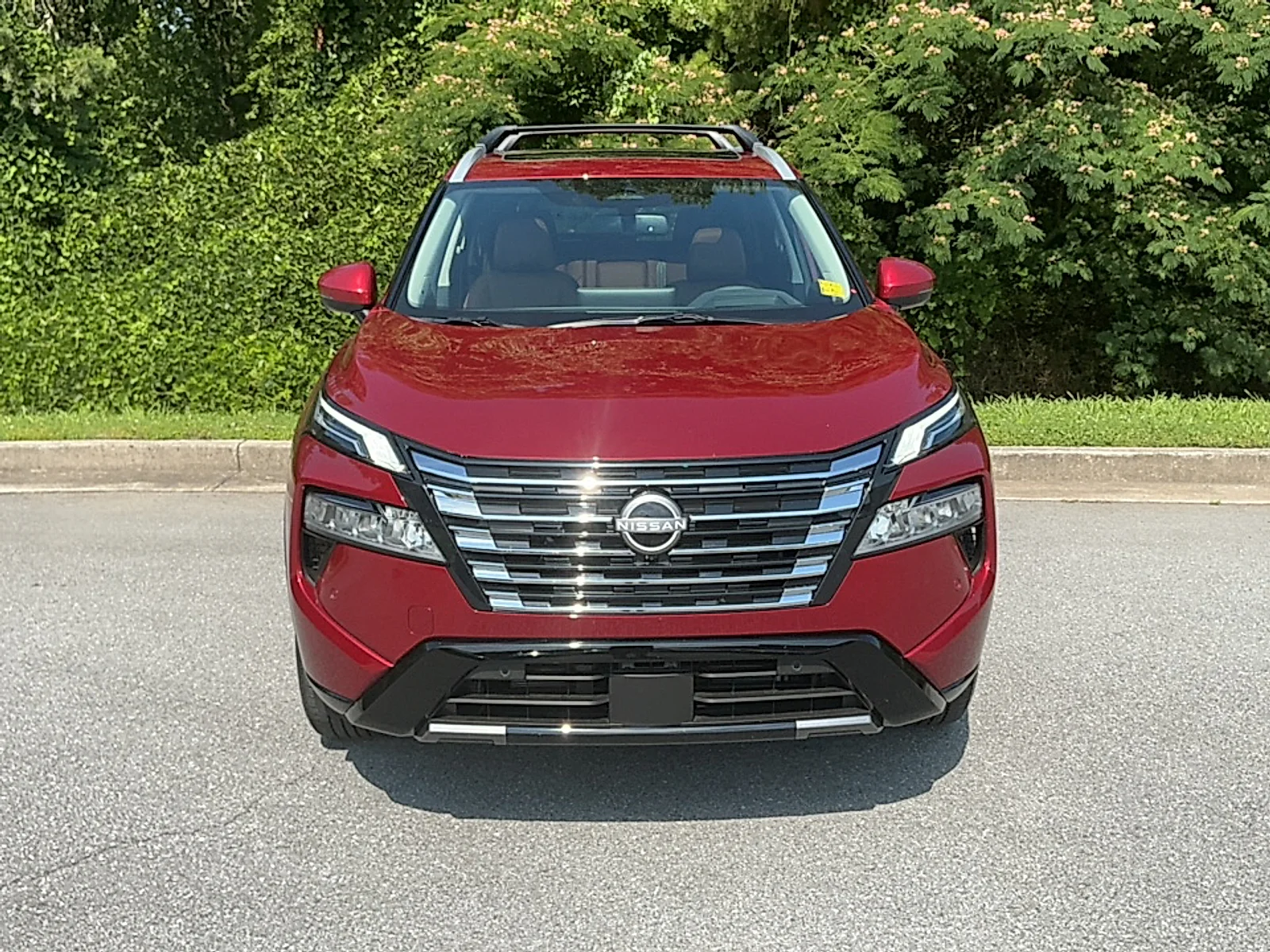 Used 2026 Scarlet Ember Tintcoat Nissan Platinum image 18