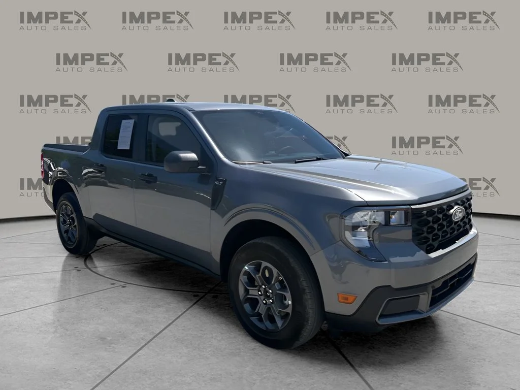 Used 2026 Gray Ford XLT image 7