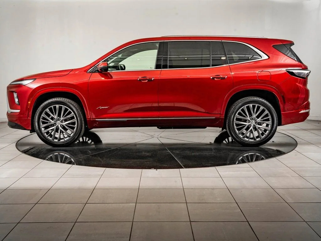 Used 2025 Cherry Red Tintcoat Buick Avenir image 5